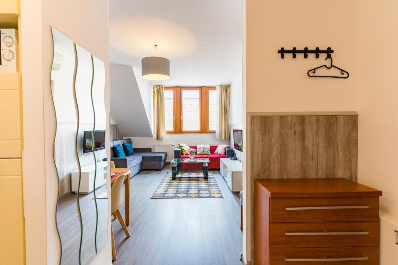 Lovag Charming Apartment In The Center-Ac Budapest Luaran gambar