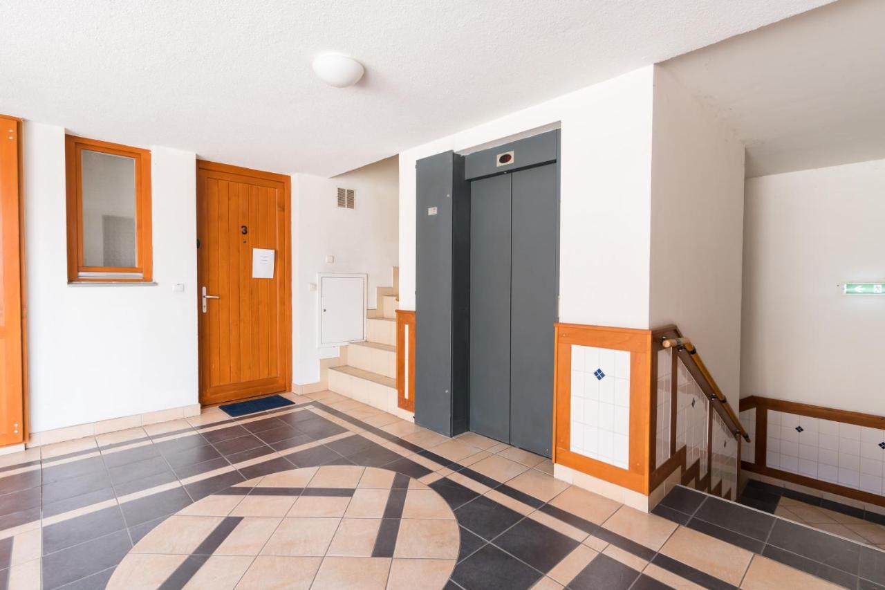 Lovag Charming Apartment In The Center-Ac Budapest Luaran gambar